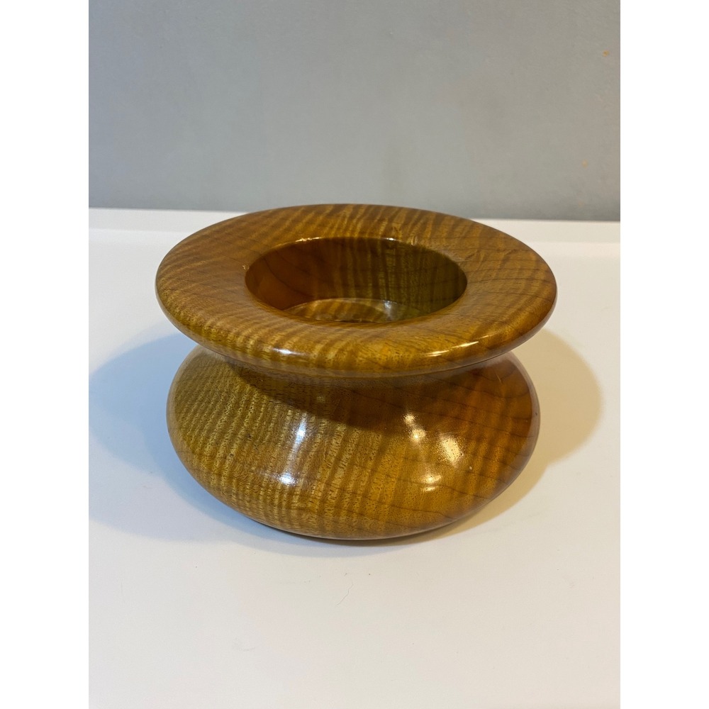 Oregon Myrtlewood Hand Turned Wood Bowl Seagull Gift Shop Depoe Bay Glossy 5.25"